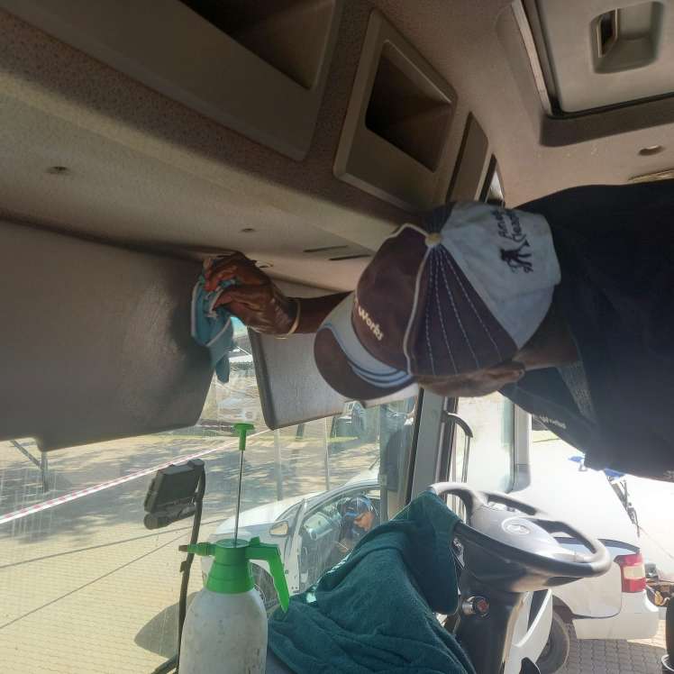 Mobile Truck Valet Service